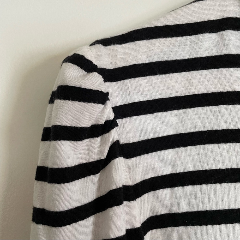 Crown & Ivy Black and White Striped Puff Shoulder Long Sleeve Turtleneck… - Picture 5 of 12